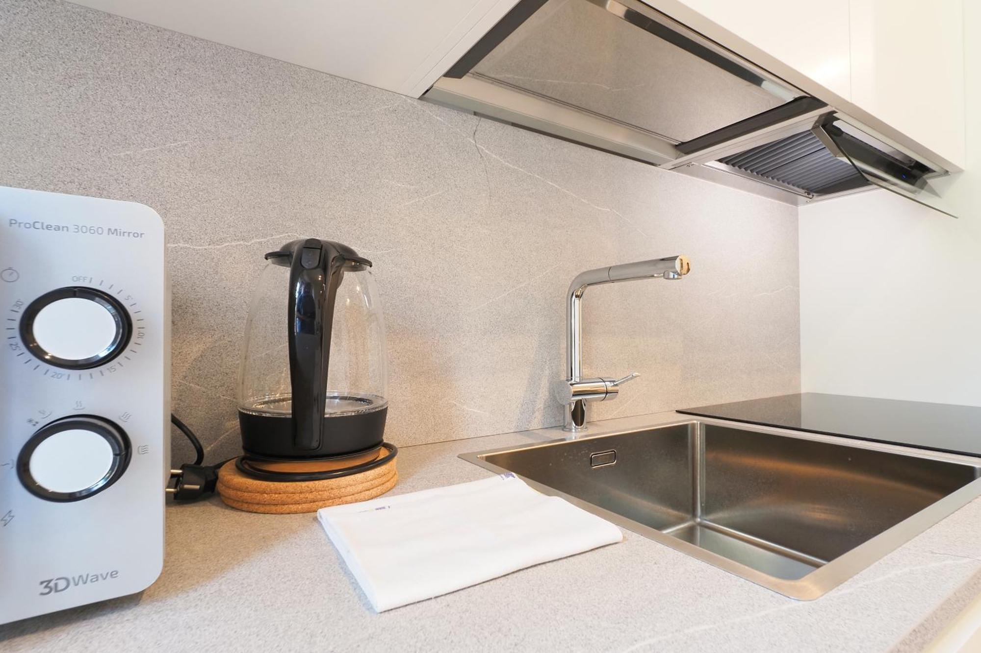 Apartamento Primopiano - Albani Milán Exterior foto