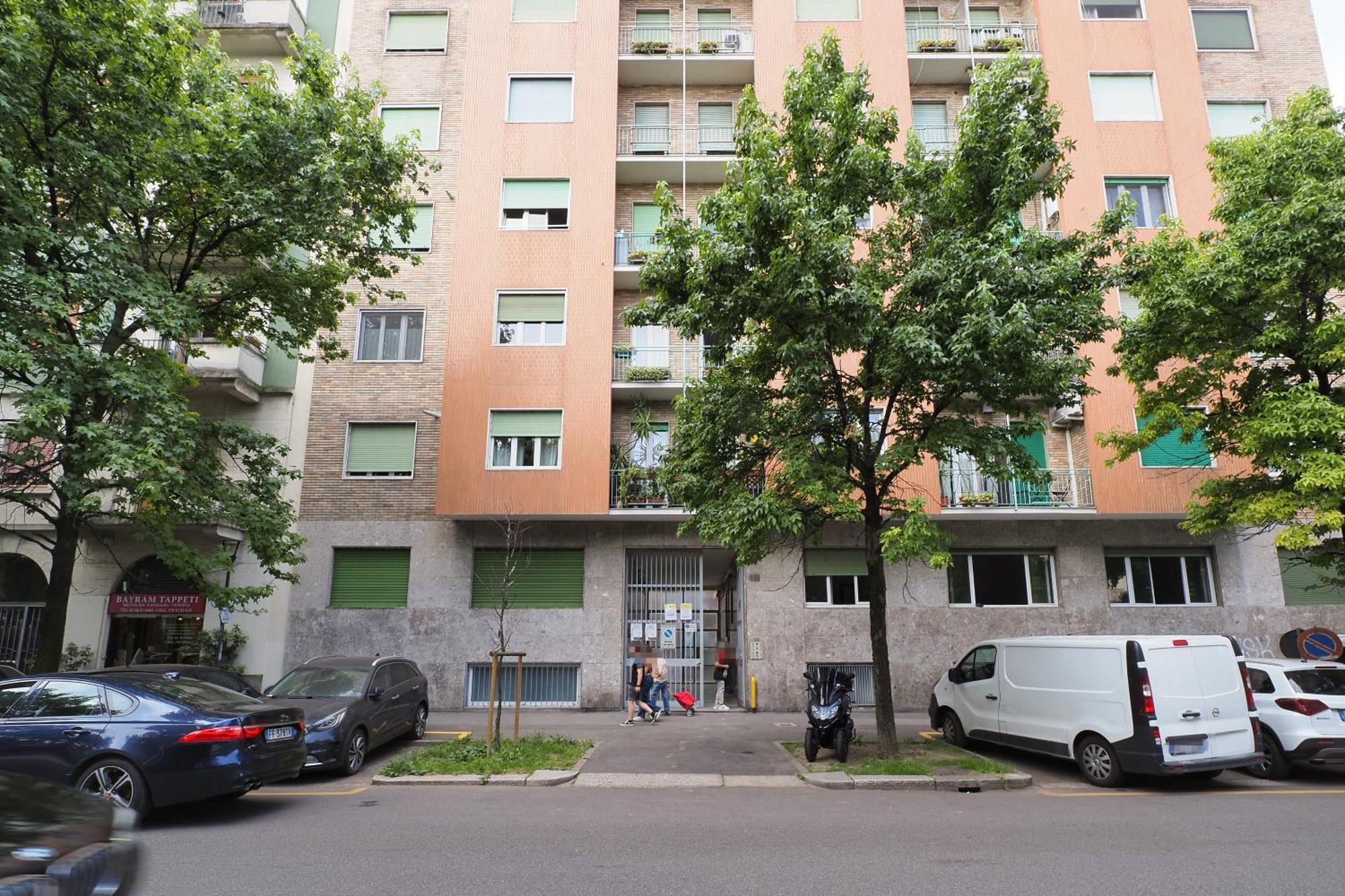 Apartamento Primopiano - Albani Milán Exterior foto