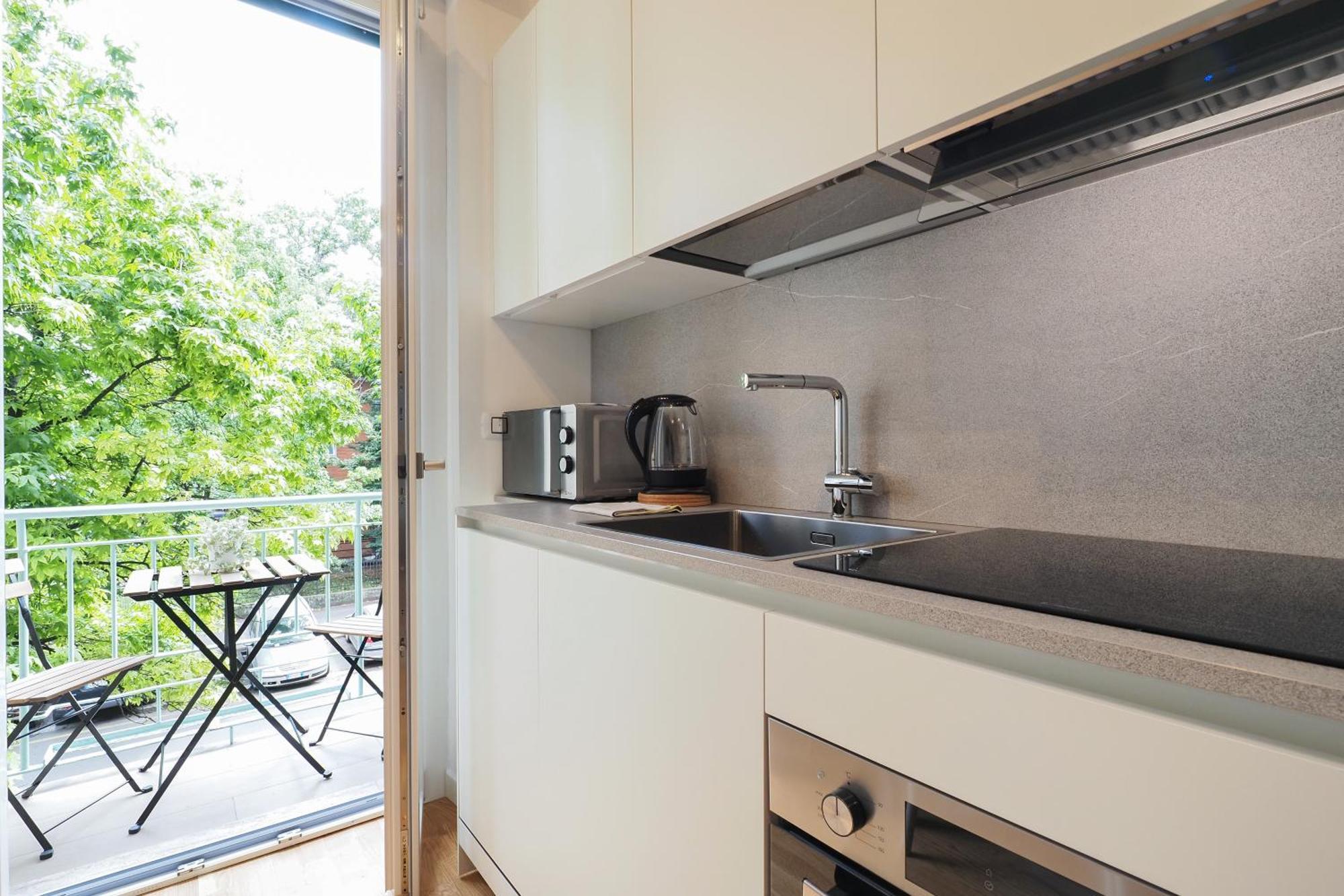 Apartamento Primopiano - Albani Milán Exterior foto